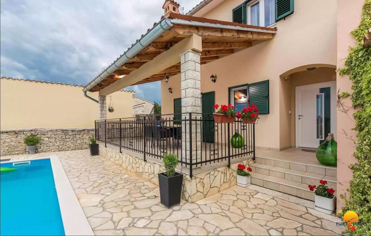 Villa Grguci Канфанар Екстер'єр фото